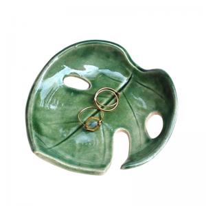 Glazed leaf design little ceramic ring trinket dish jewelry display tray 